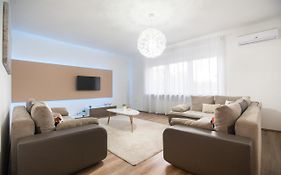 Friday Apartments